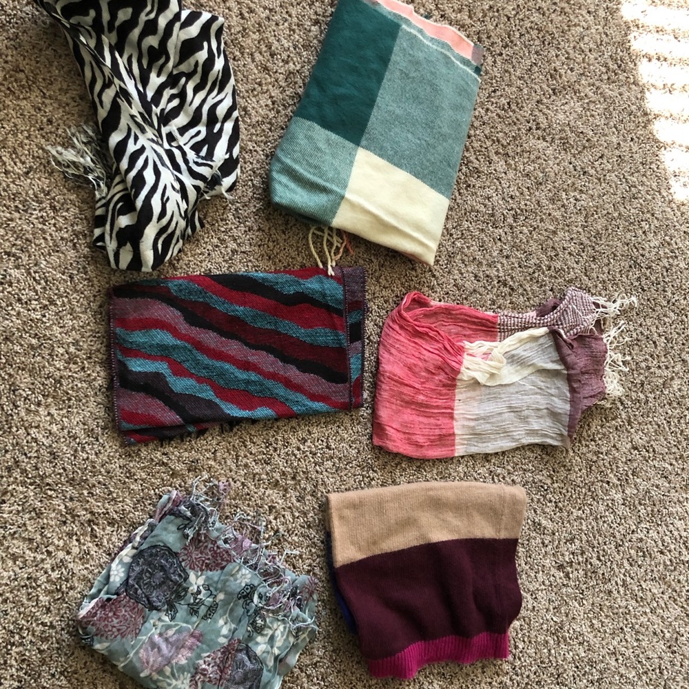 Scarfs, wraps...... Not new